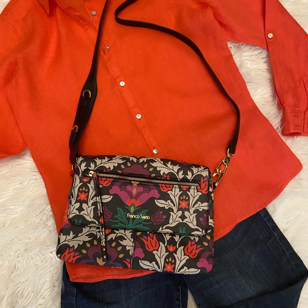Franco Sarto floral purse EUC NWOT